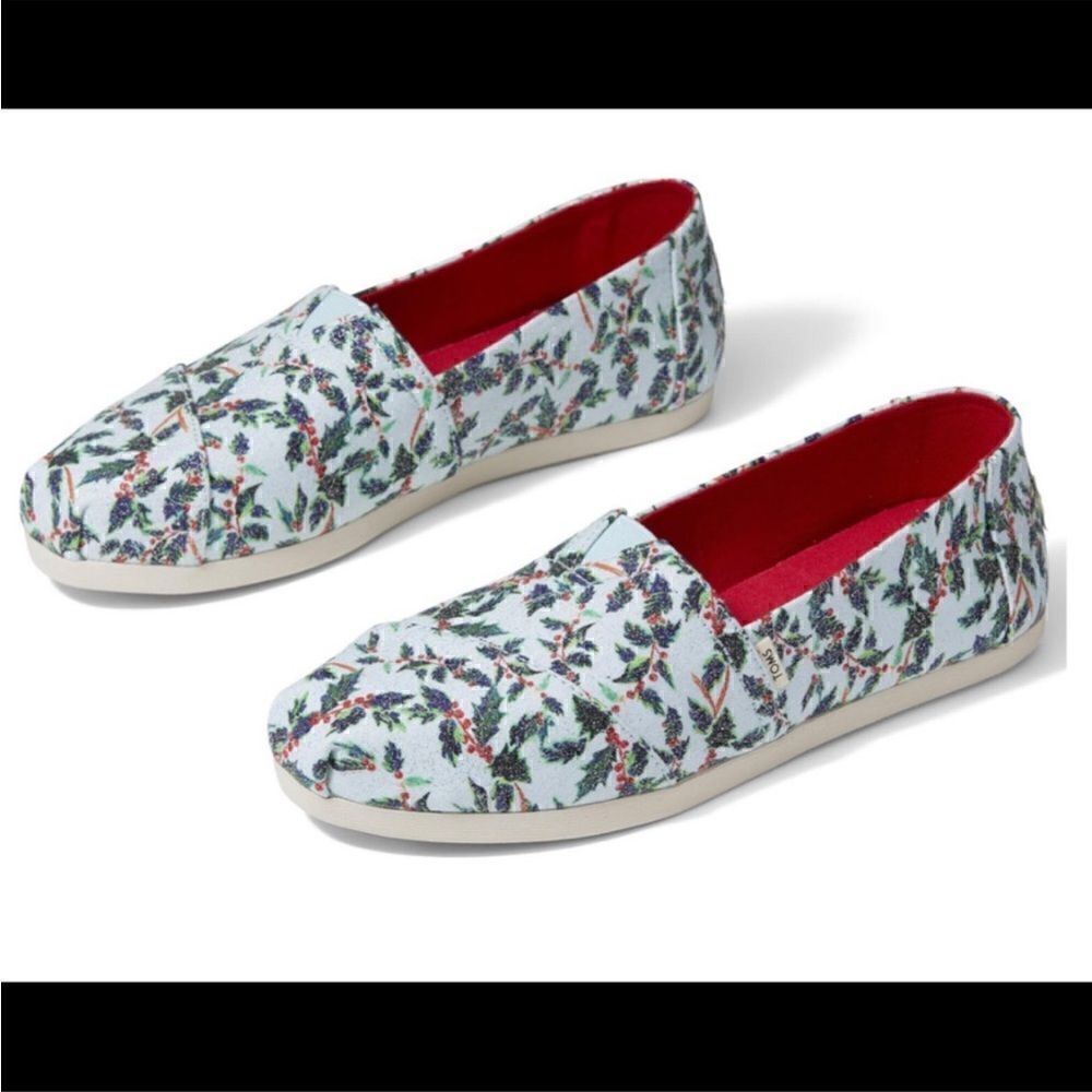 Toms | Holly Jolly Mint Green Slip On Loafers Christmas | 6.5